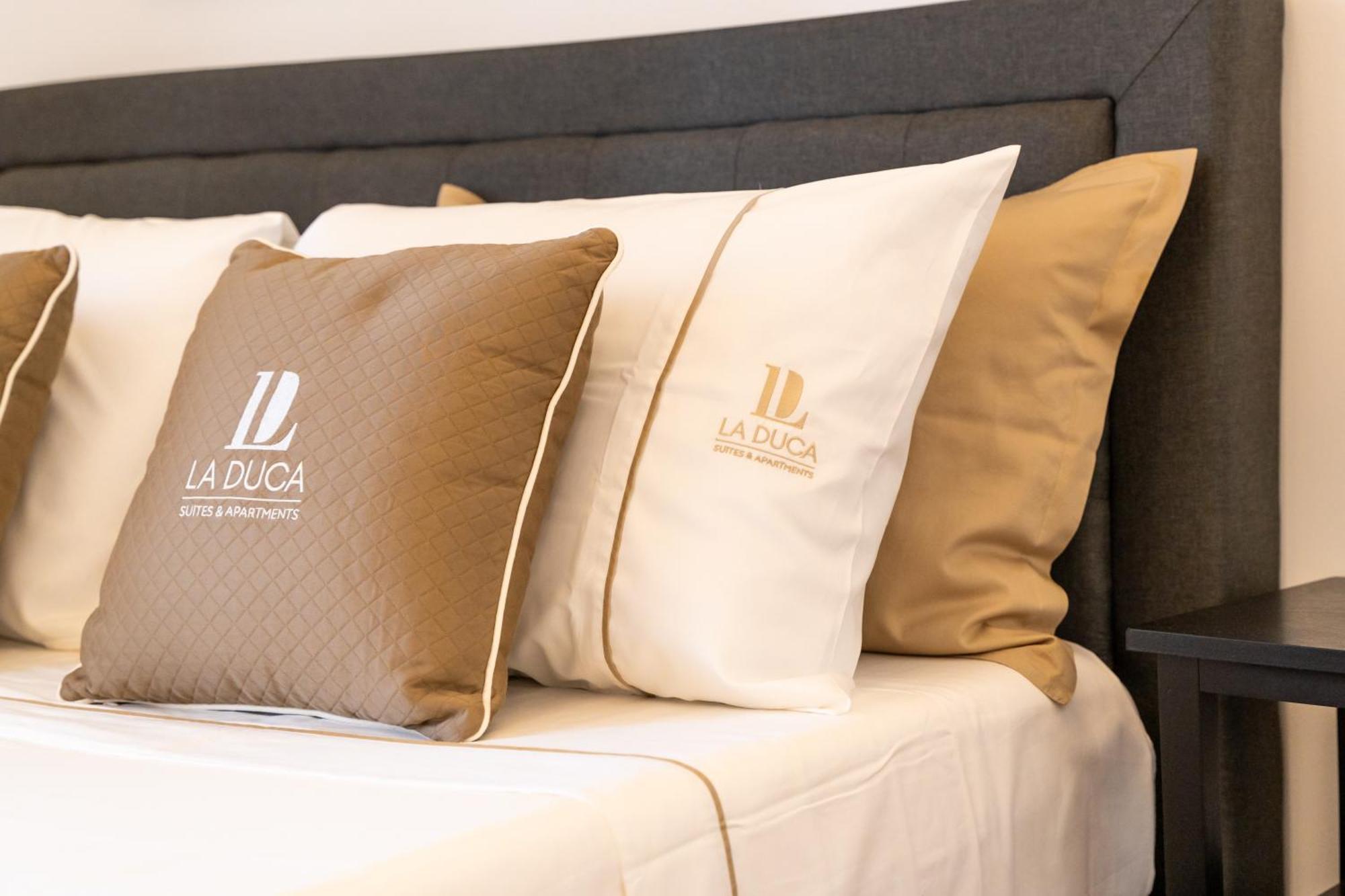 La Duca Suites & Apartments パレルモ エクステリア 写真