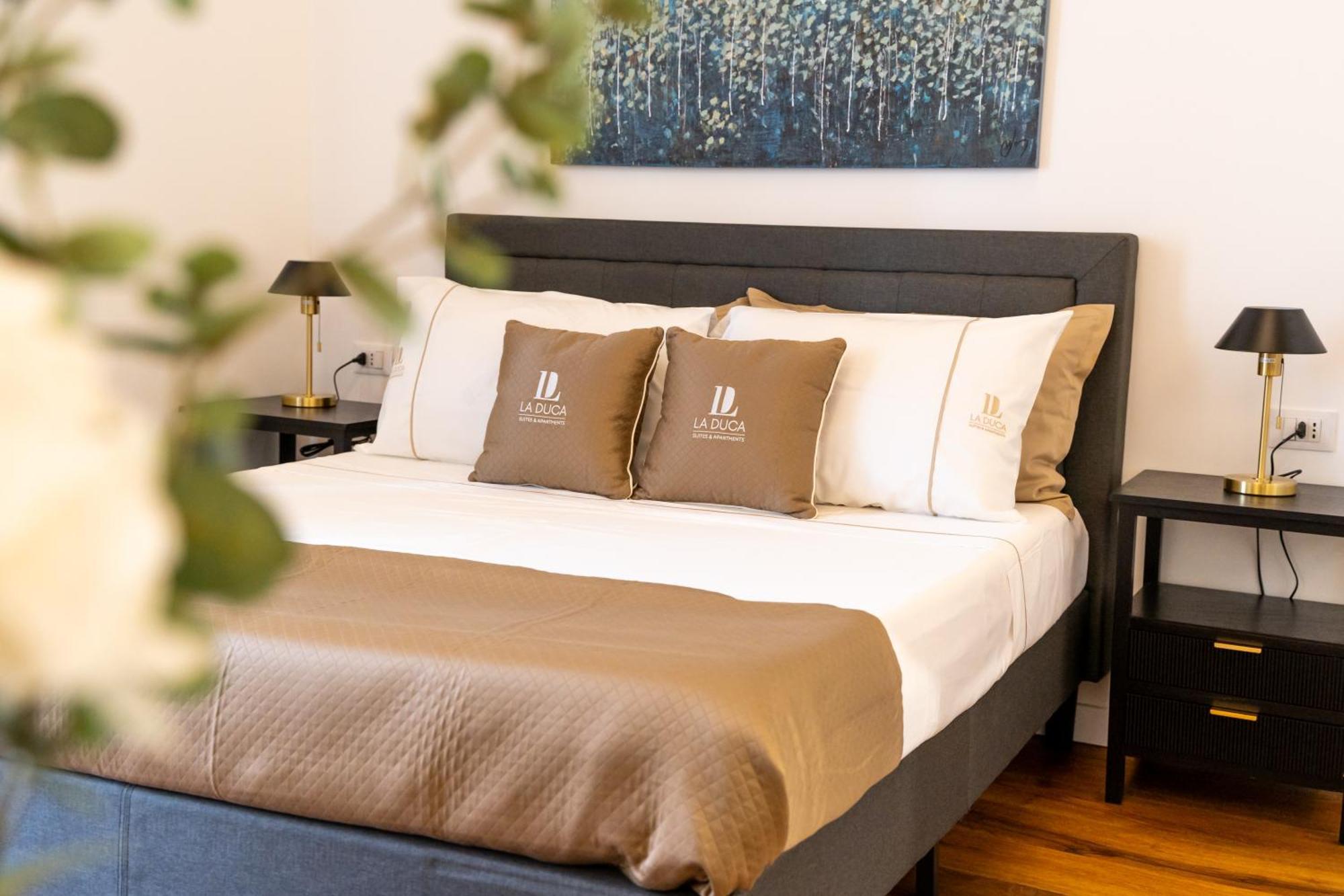 La Duca Suites & Apartments パレルモ エクステリア 写真