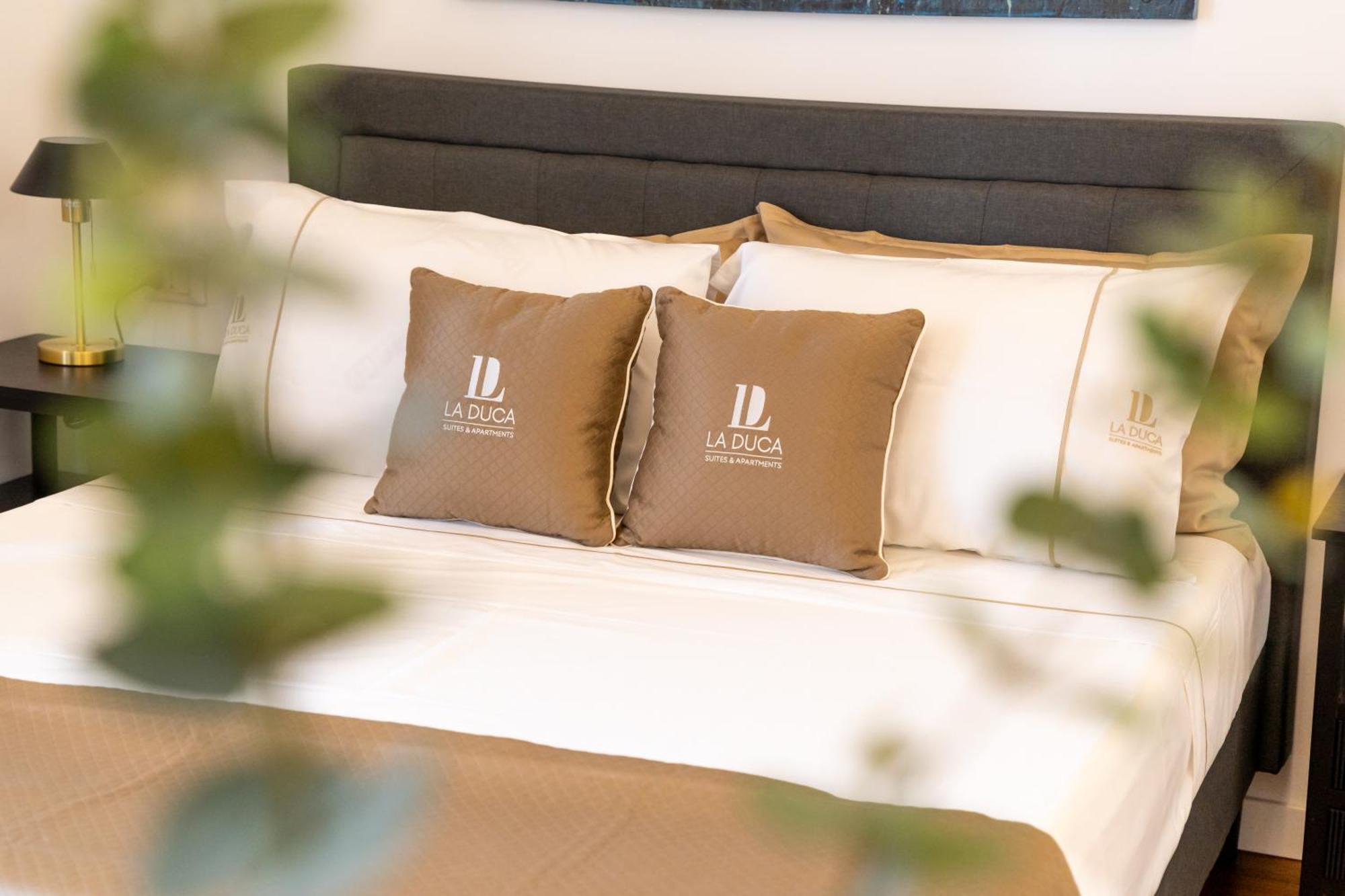 La Duca Suites & Apartments パレルモ エクステリア 写真