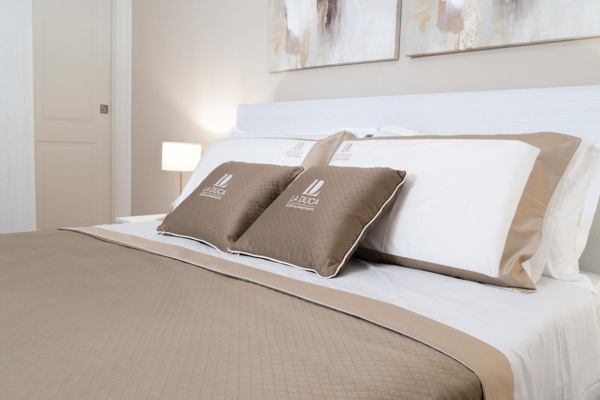 La Duca Suites & Apartments パレルモ エクステリア 写真