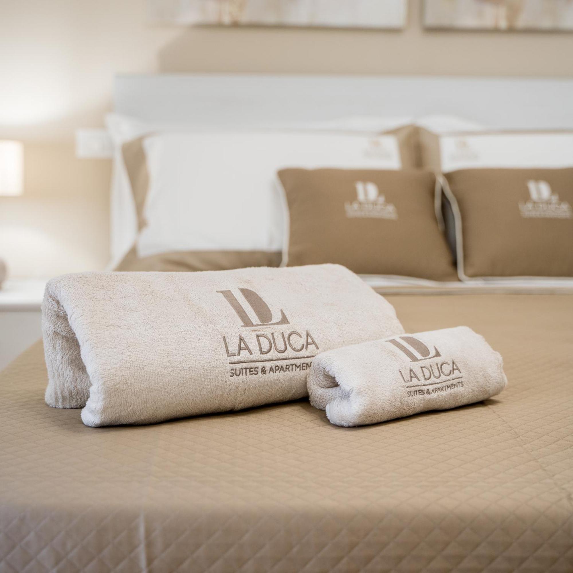 La Duca Suites & Apartments パレルモ エクステリア 写真